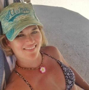 Meet your Posher, Nina